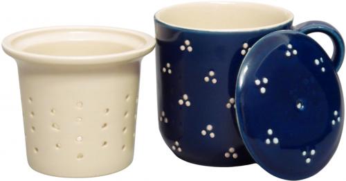 Teebecher mit Sieb und Deckel